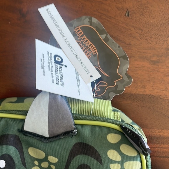 Accessory Innovations Roar Kids' Lunch Bag Green frog animal print Activity bag - Picture 3 of 7